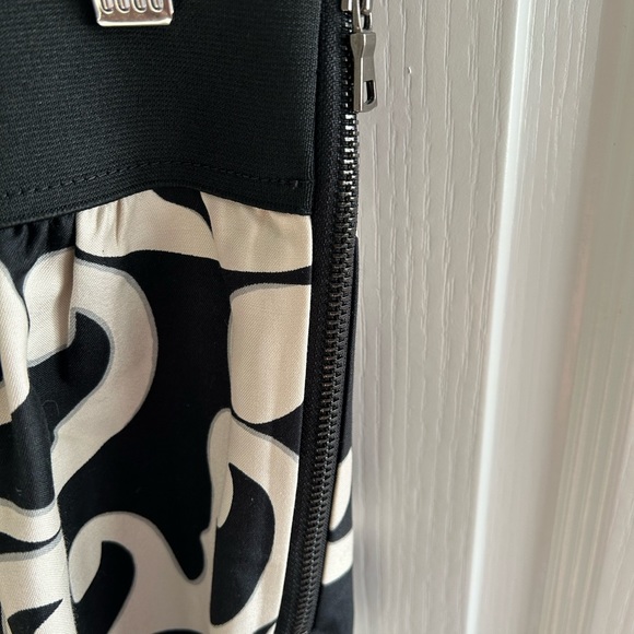 Loft Skirt - Picture 2 of 4